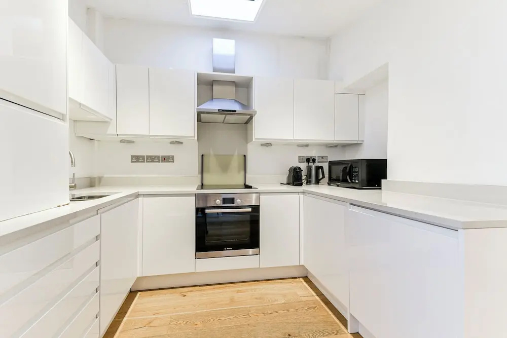 South-Kensington Apartment