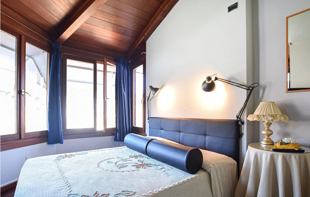 Nice Home in Lido di Camaiore With Wifi and 3 Bedrooms