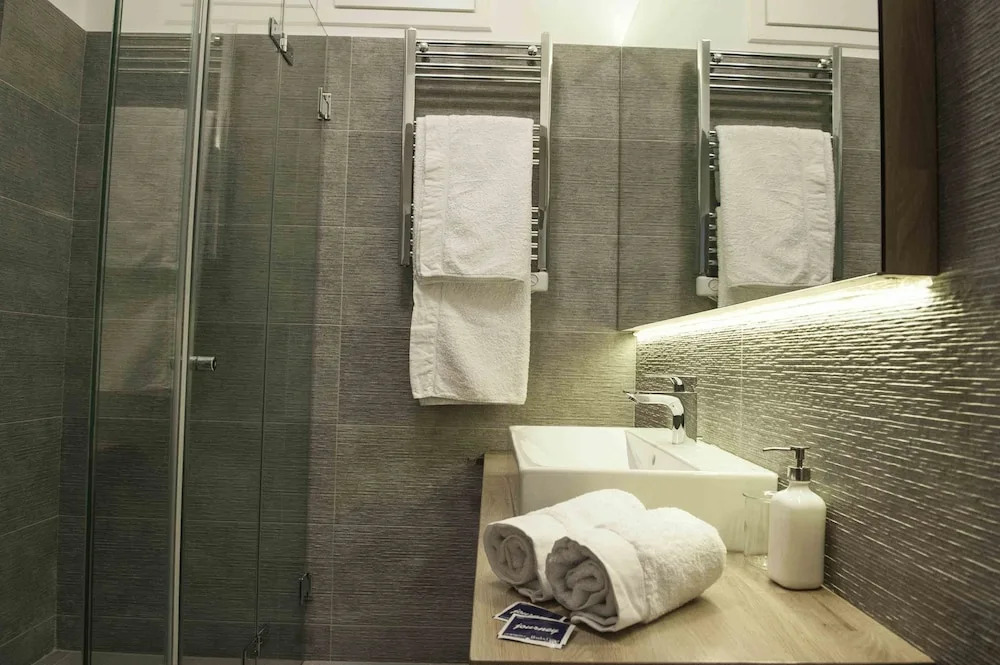 Athens Luxurious Suite Syntagma Square 4
