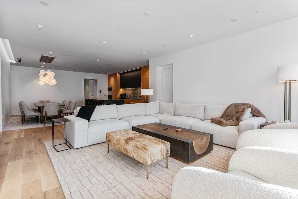 Ski-in/out Deer Valley Resort Pool 3br 3 Bedroom Condo