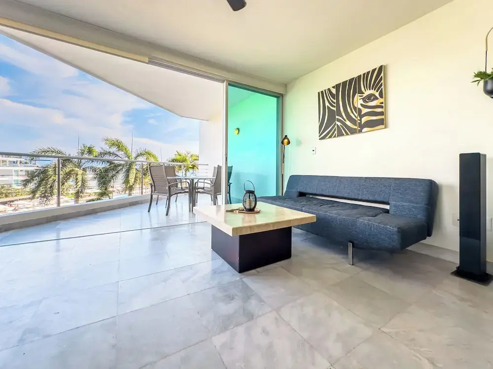 ARIA Residence Beachfront luxury