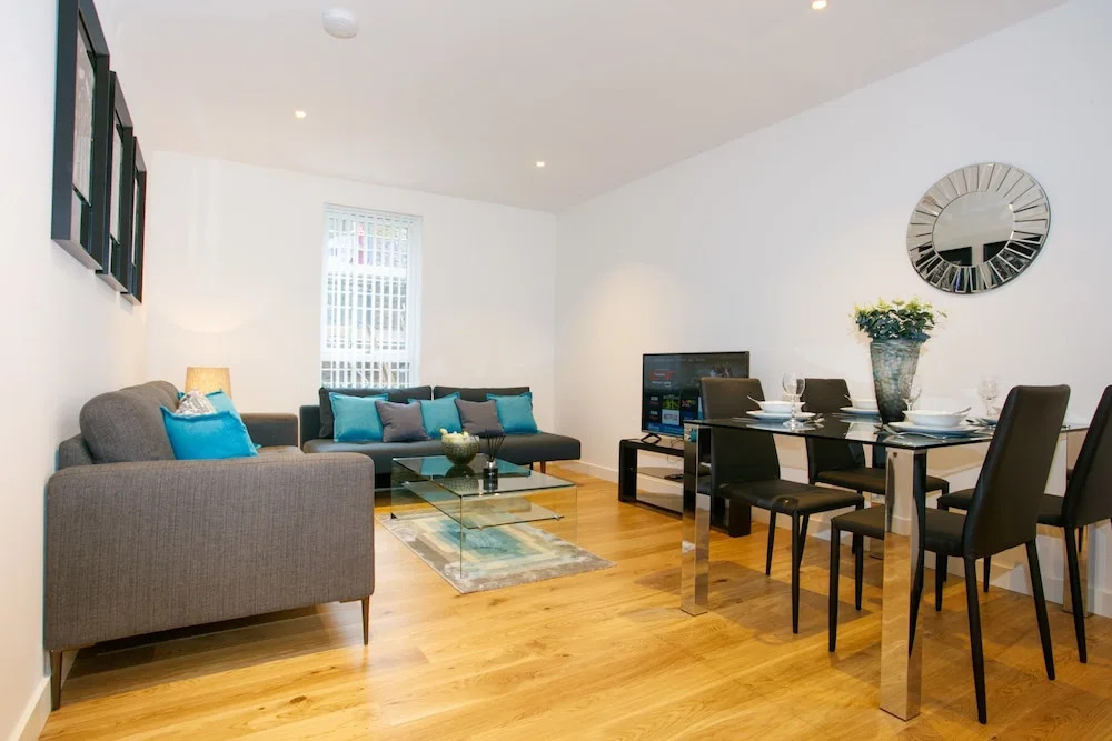 CDP Apartments Britannia Suite 2