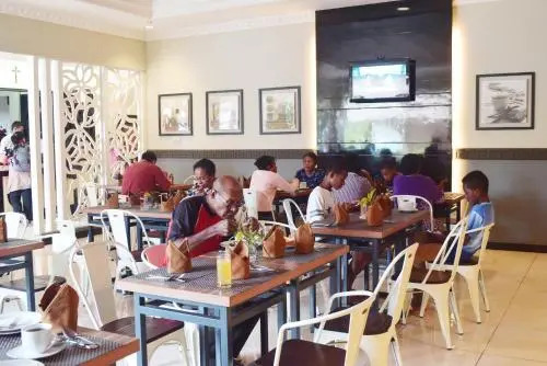 Megaria Hotel