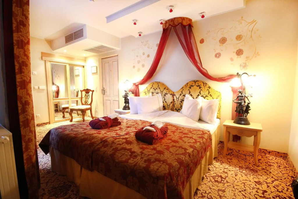 Отель Grand Rose SPA