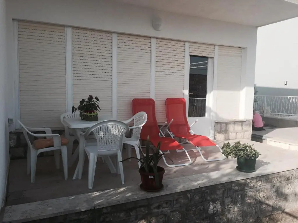 Apartments Leptiric