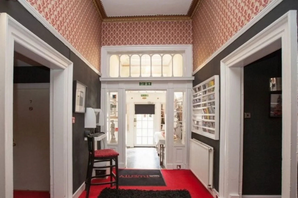 Hotel Twenty