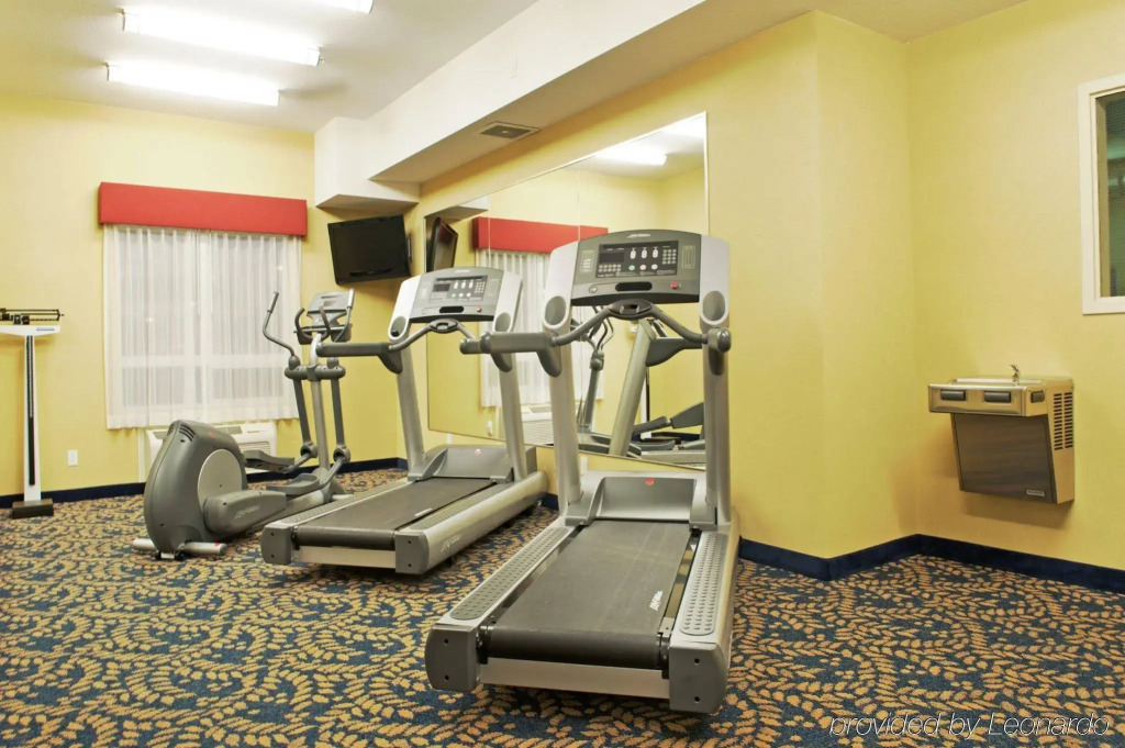 Holiday Inn Express Hotel & Suites Edson by IHG