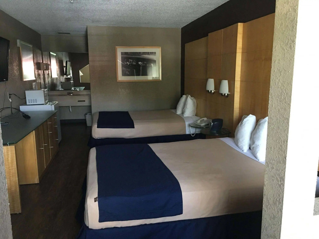 Woodbridge Inn By OYO Rome