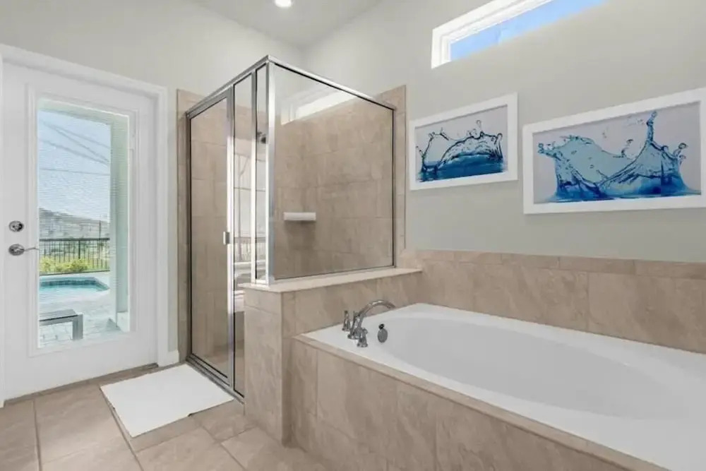 Luxury Themed Villa with Pool Near Disney & Attractions