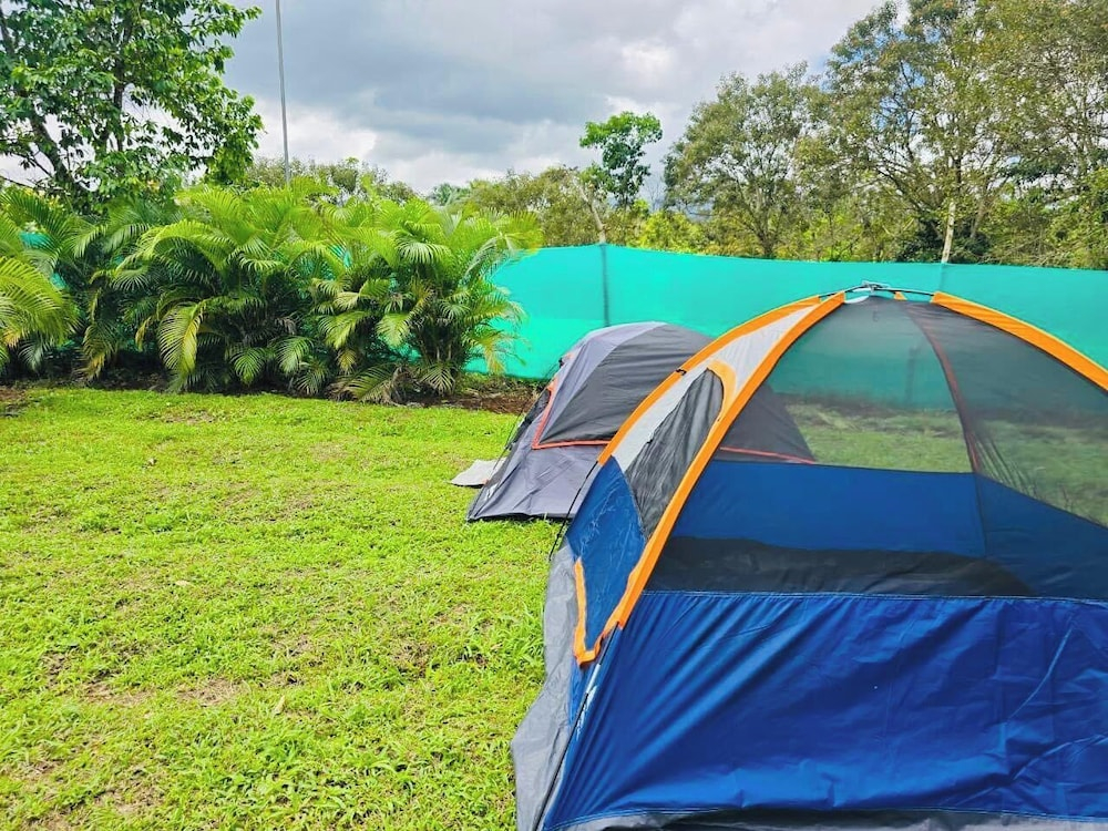 Arenal Camping