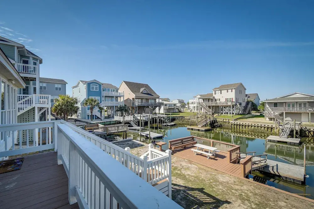 Holden Beach Home on Intracoastal Waterway Canal!