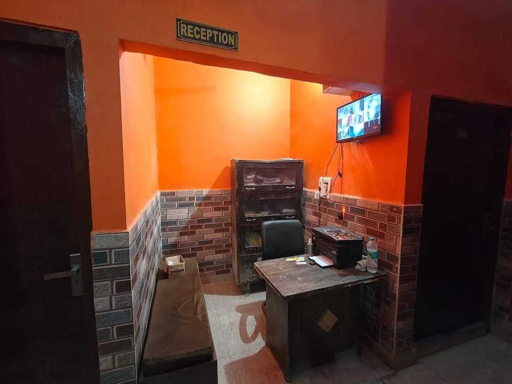 Deepak Guest House