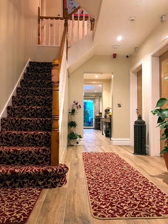 MapleHouse B&B