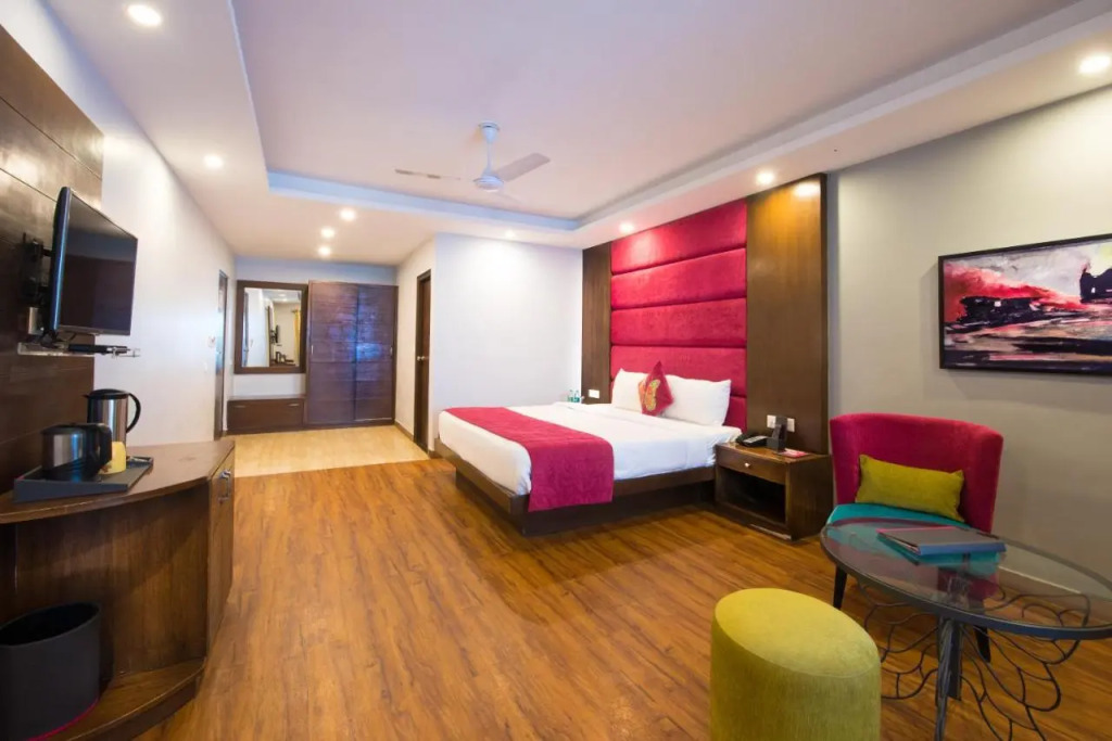 Green n Breeze Resorts