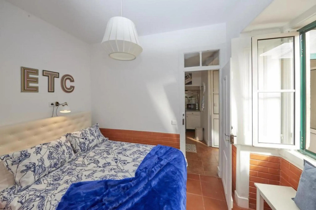 Lx Factory Apartment! HIP area - Outside terrace - Fully renovated
