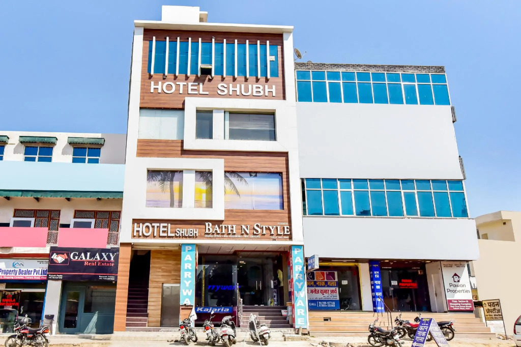 OYO 79224 Hotel Shubh