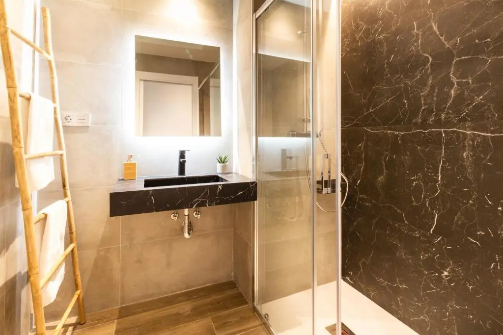Huelin Suites