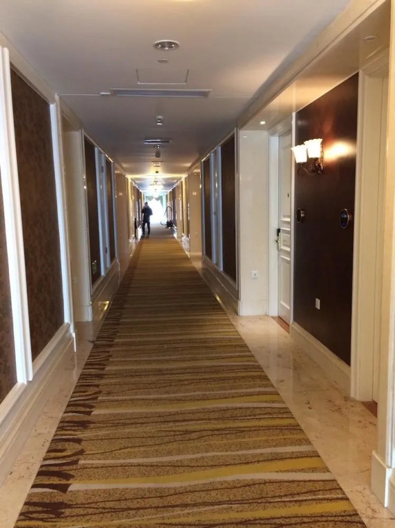 Oceania Hotel