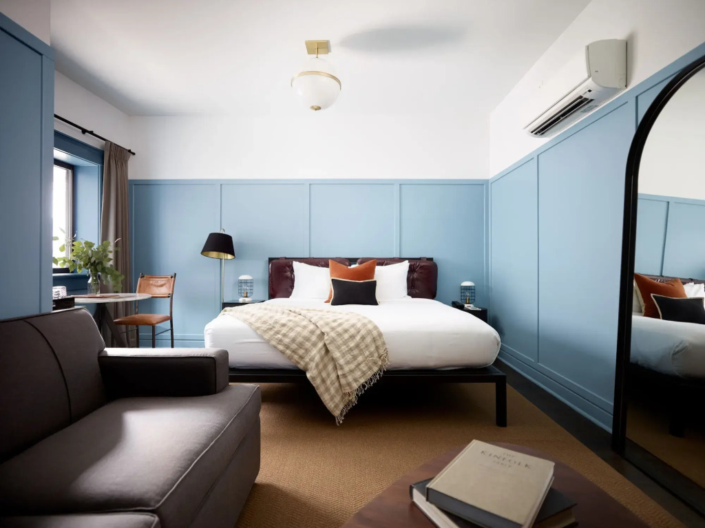 The Chicago Hotel Collection - Wrigleyville