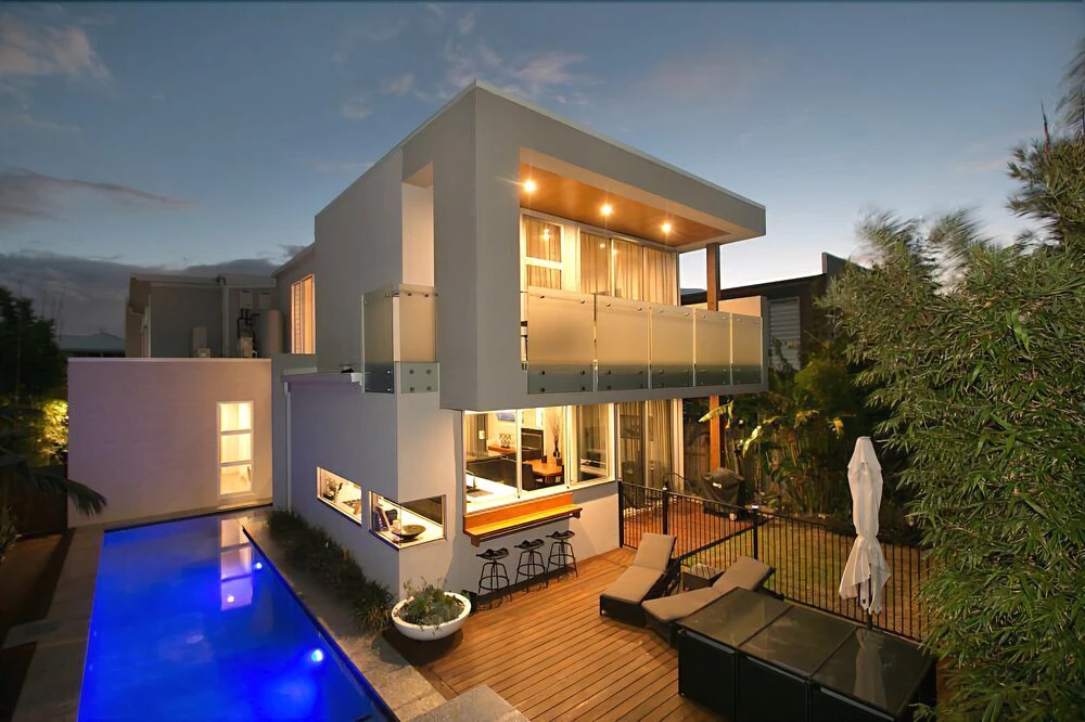 Deluxe Beach House On Banzai
