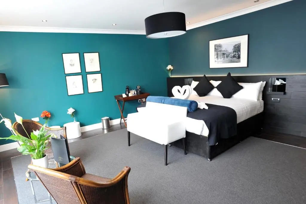 The Kings Arms Hotel