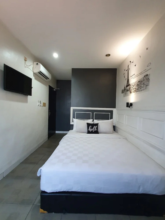 Wow! Hotel 38