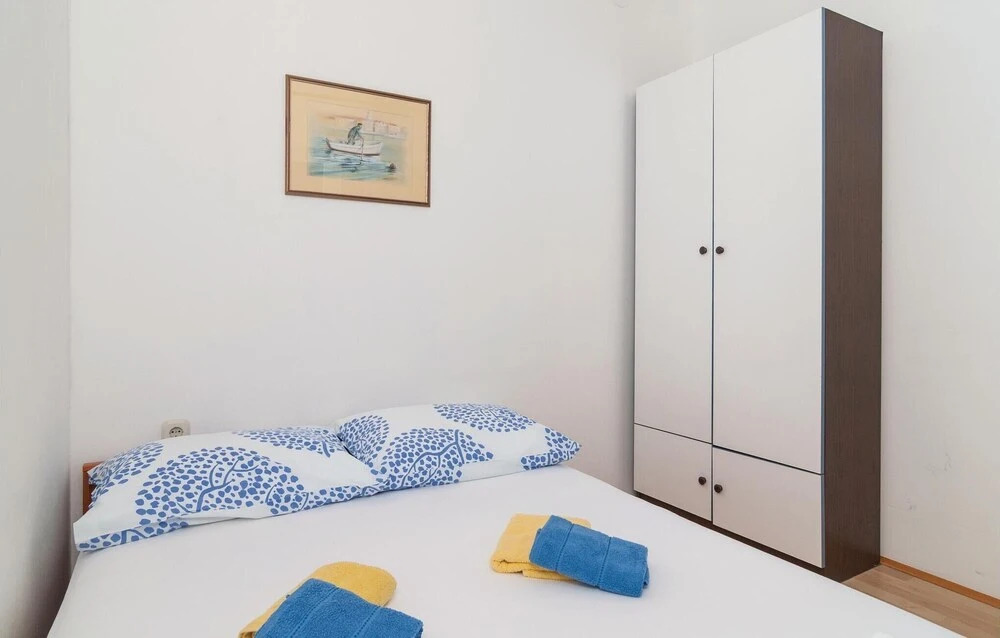 Nice Home in Pisak With Wifi and 3 Bedrooms