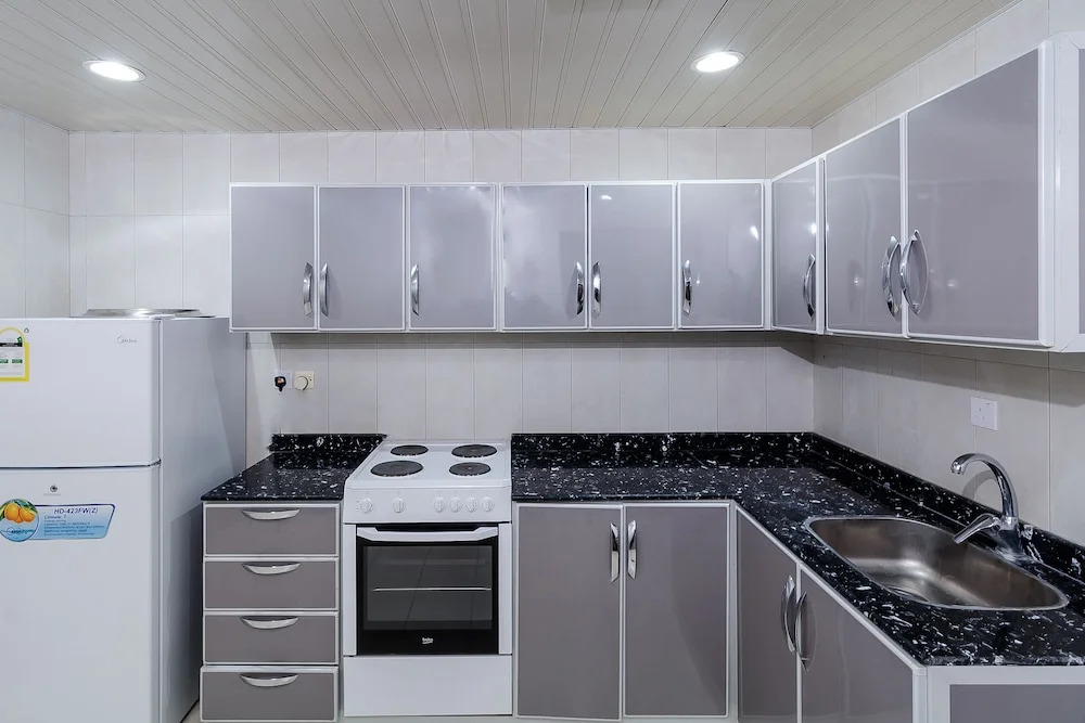 OYO 126 Dome Suites Al Mursalat
