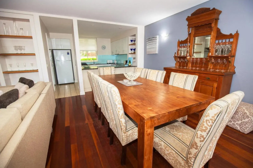 VILLA DION - 3 Bedrooms situated in Cypress Lakes Resort