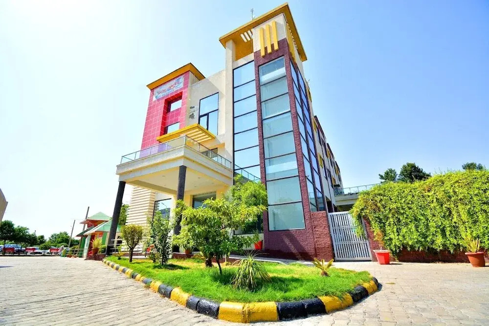 Splash Fun Resort
