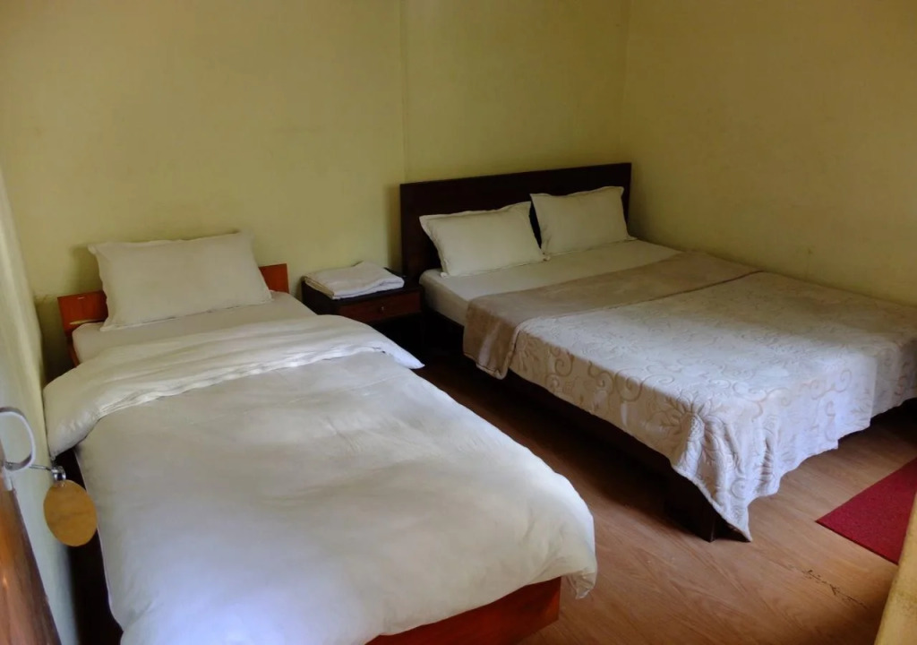 Hotel Sisters Home