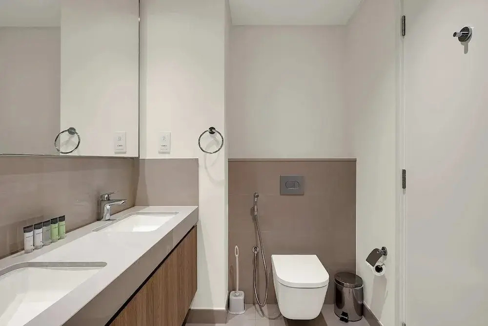 Bellavista -2 Bedrooms Downtown Views II