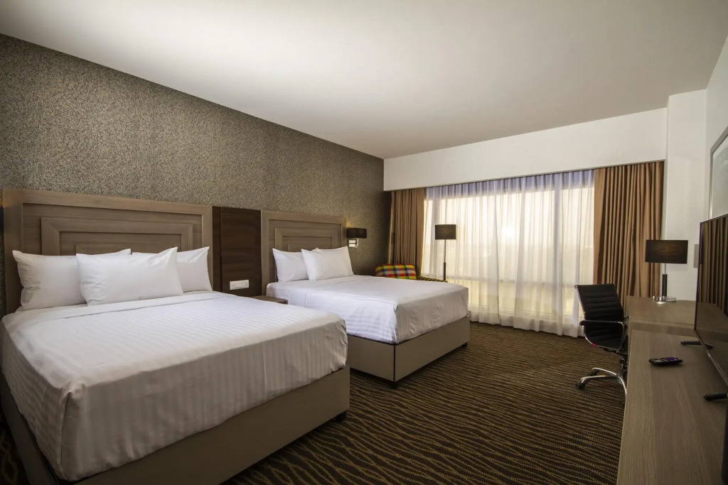 Hilton Garden Inn Leon Poliforum