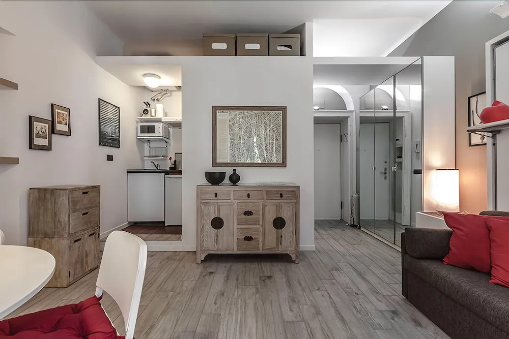 Kramer Apartment