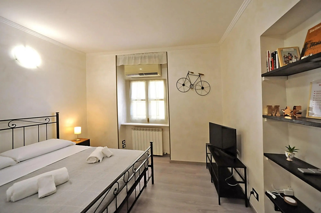 Cozy Studio in the City Center by Wonderful Italy