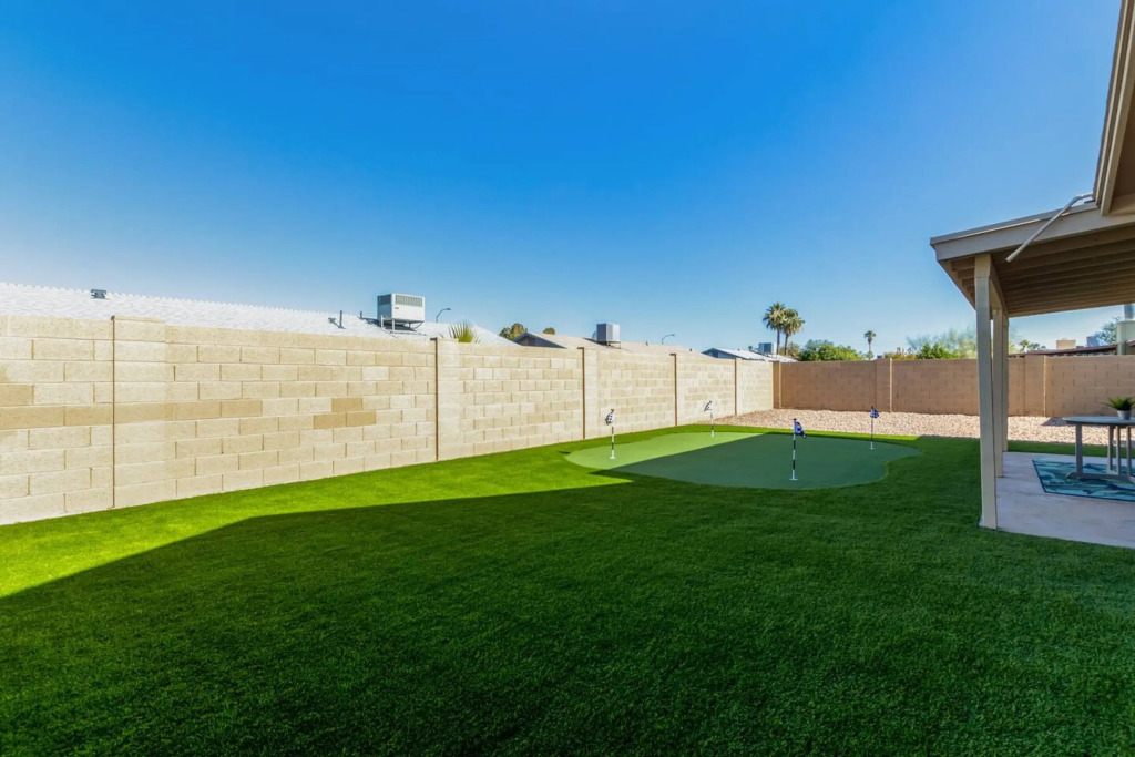 Stunning Hunter Single Family Home in the Heart of Mesa