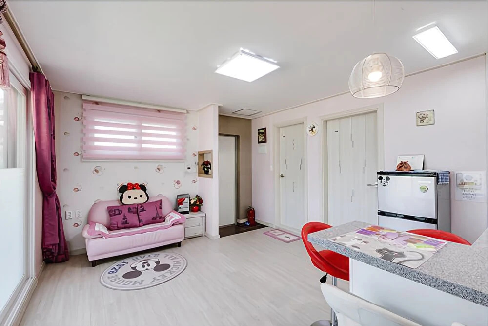 Yangpyeong Lodge House Pension (Pets Friendly)