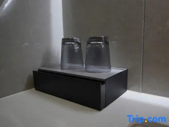 Lan·Jiajing Hotel (Zibo China Ceramics Liuliguan Fuli Wanda Plaza)