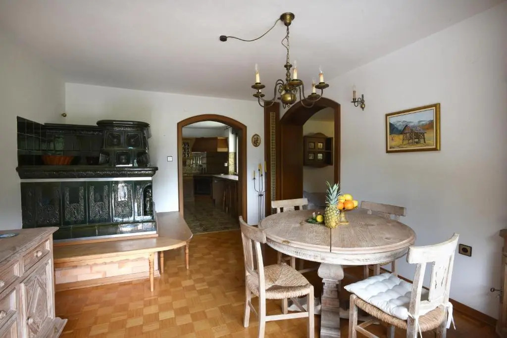 LakeView Apartment