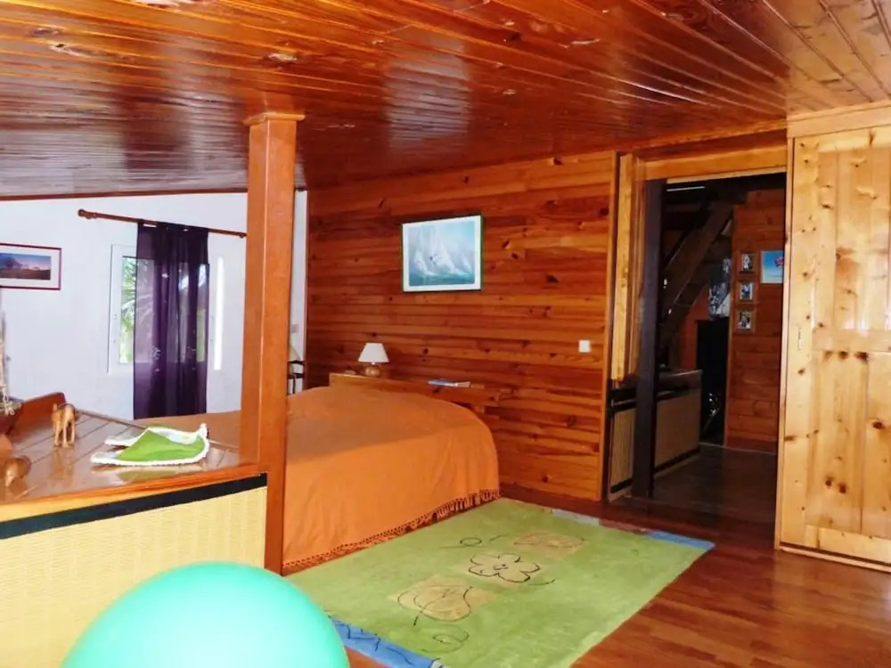 House with 3 Bedrooms in Saint Marie, with Wonderful Sea View, Enclosed Garden And Wifi - 40 Km From the Beach