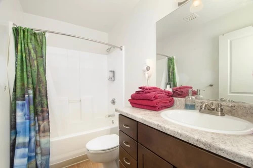 Downtown Denver 2BR Apt?A - Loft Style Living. 6498
