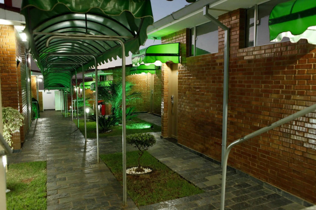 Indaiá Hotel