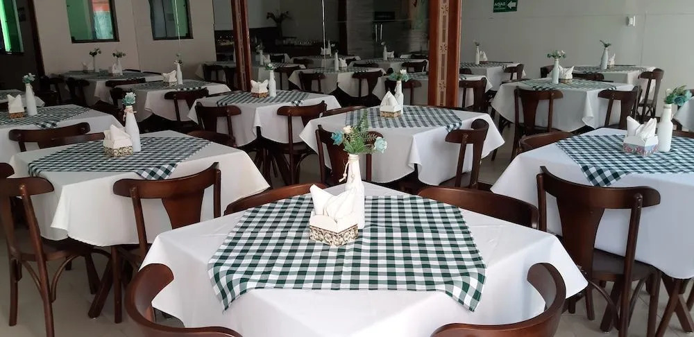 Hotel Cantinho Verde