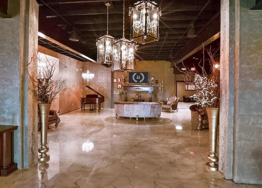 Hotel 21
