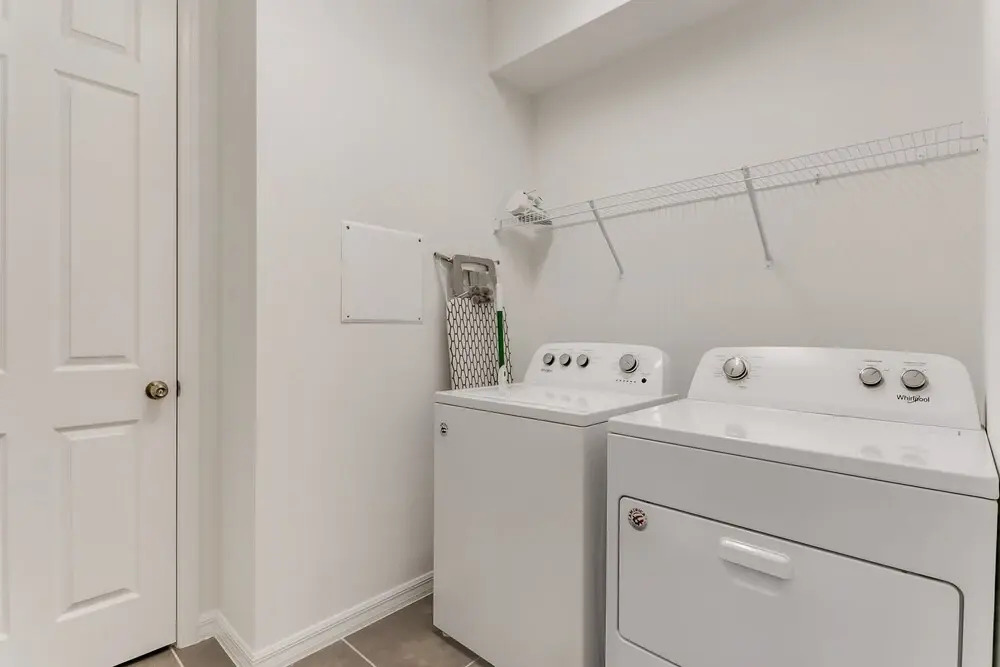 1564NPT New Solara 9 Bedroom 6 Bathroom Resort