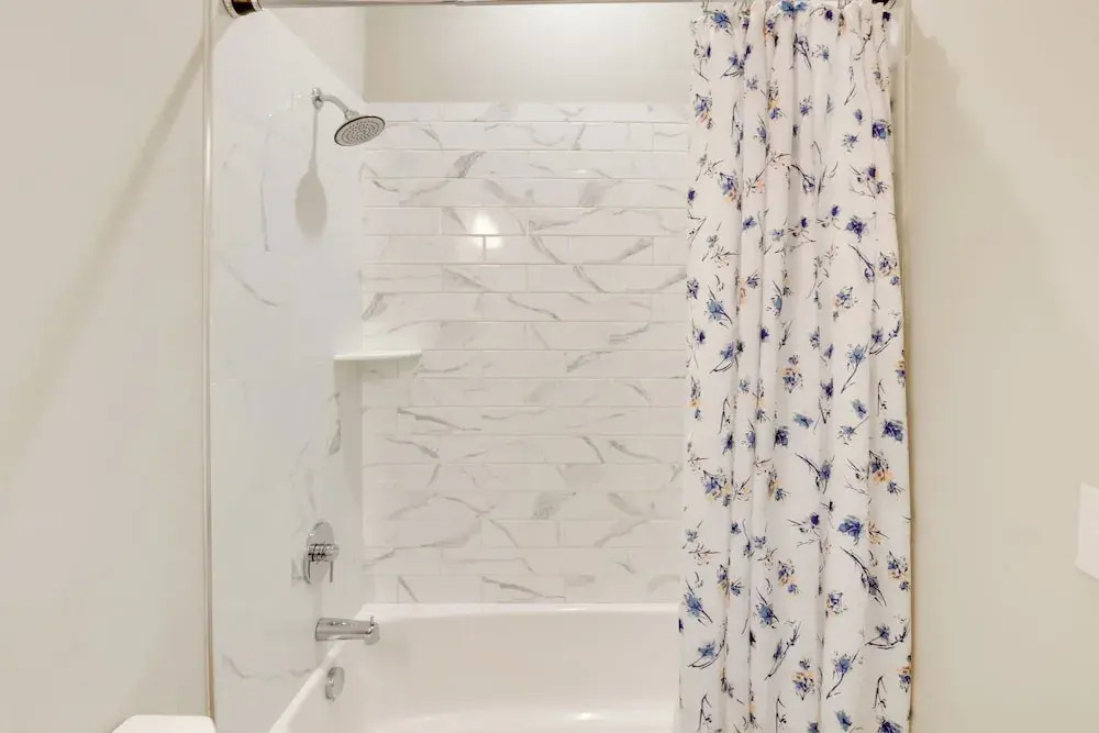 Pet-friendly Lynchburg Condo: Balcony w/ Views!