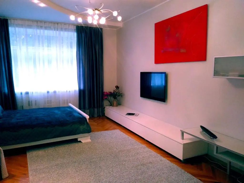 AveSol Apartment