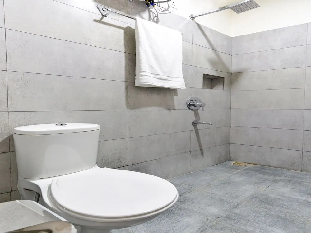 Oyo 46208 Hotel Park Land