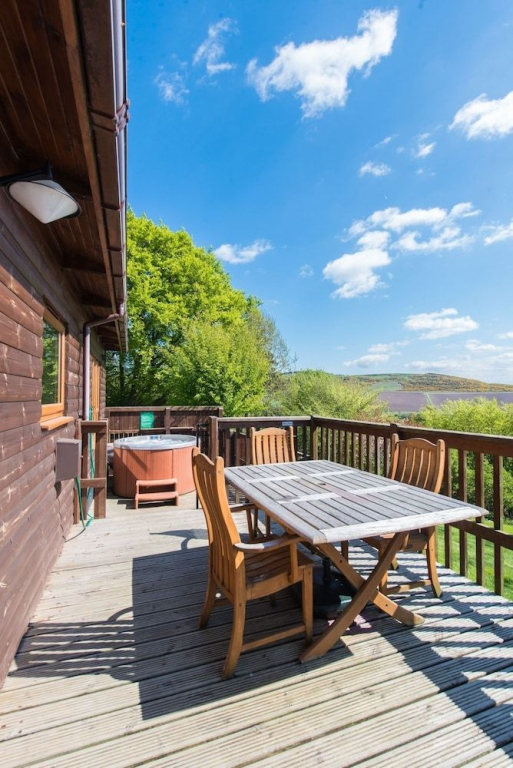 Mountain Ash Lodge
