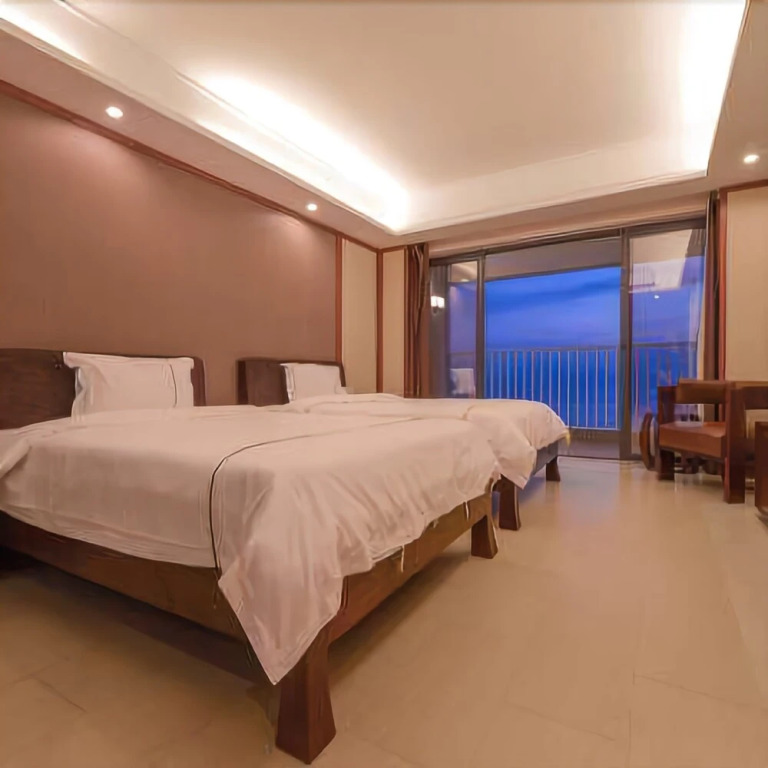 Yuhai Bay Sea View Vacation Hotel